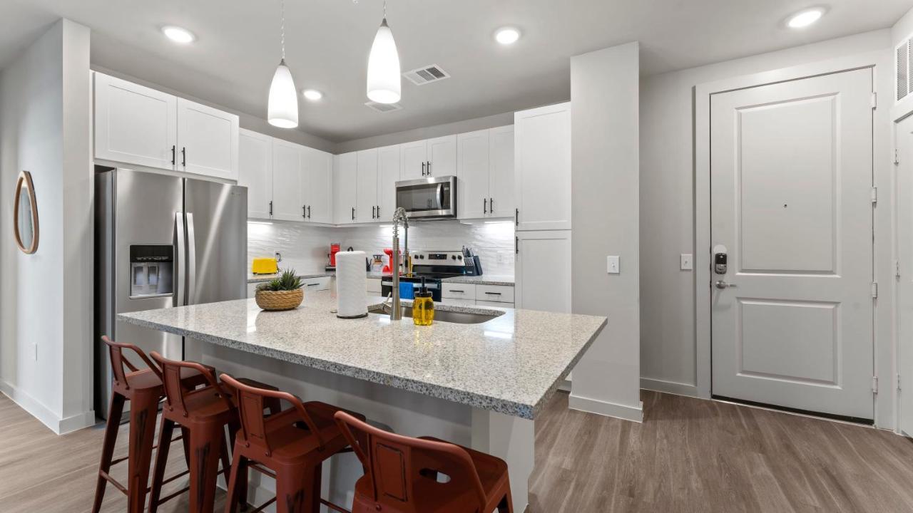 Luxury Central Apts - Free Parking, Gym, Fast Wifi Apartamento Austin Exterior foto